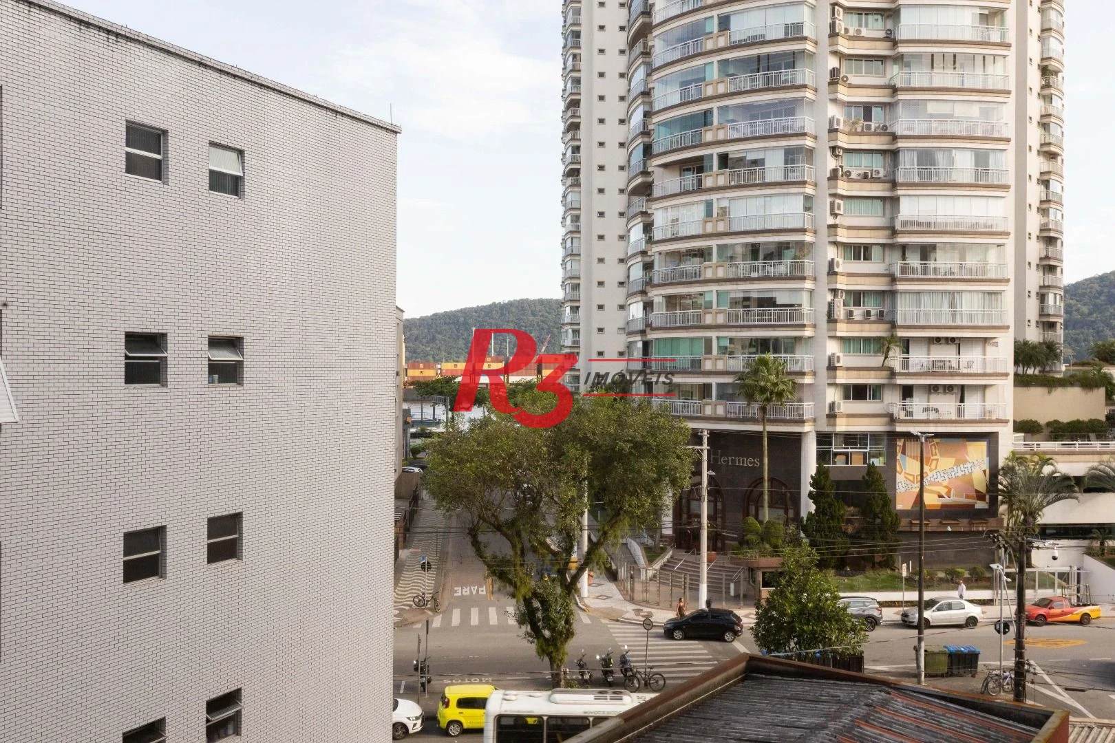 Apartamento com 3 dormitórios sendo 2 suítes - à venda, 146 m² por R$ 950.000 - Ponta da Praia - Santos/SP
