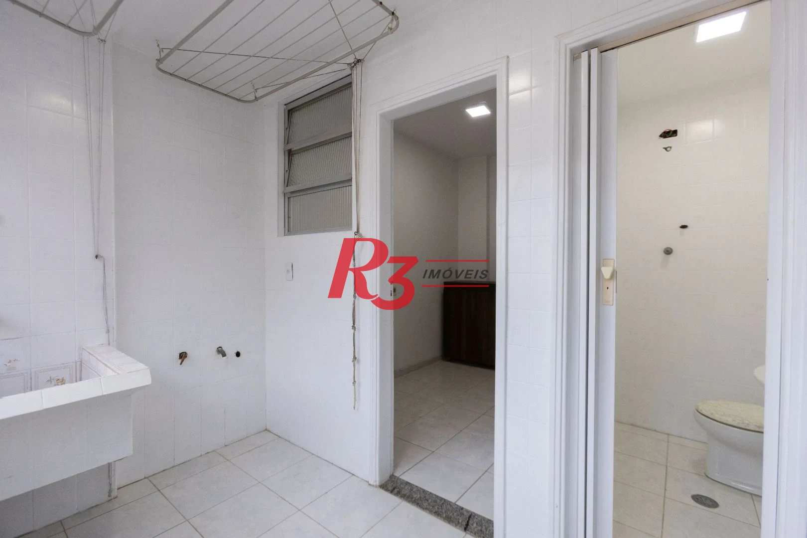 Apartamento com 3 dormitórios sendo 2 suítes - à venda, 146 m² por R$ 950.000 - Ponta da Praia - Santos/SP