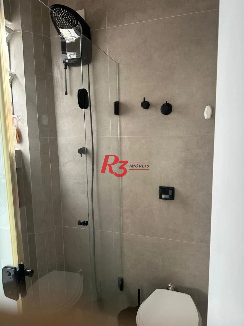 Apartamento com 2 dormitórios à venda, 87 m² por R$ 745.000,00 - Gonzaga - Santos/SP