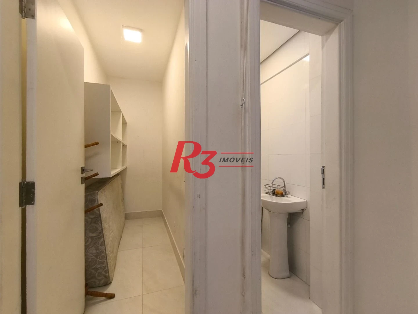Apartamento com 3 dormitórios à venda, 146 m² por R$ 1.450.000,00 - Pompéia - Santos/SP