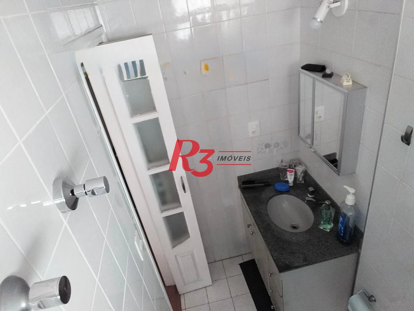 Apartamento com 3 dormitórios à venda, 111 m² por R$ 660.000,00 - Marapé - Santos/SP