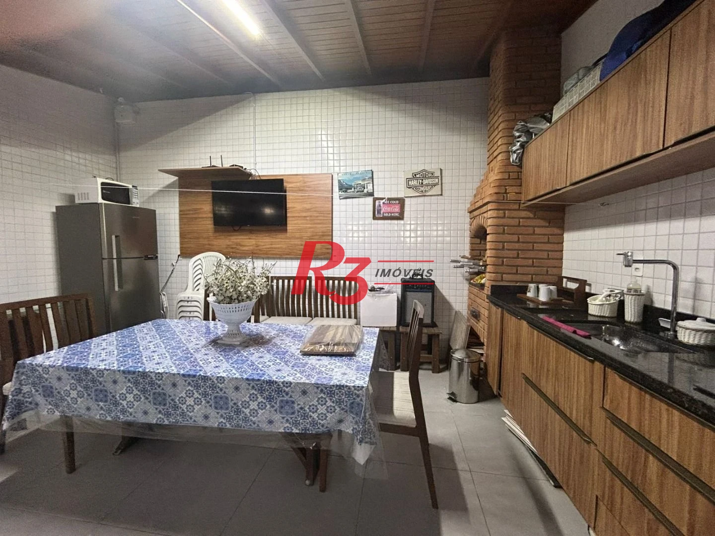 Casa com 3 dormitórios à venda, 160 m² por R$ 1.980.000,00 - Campo Grande - Santos/SP