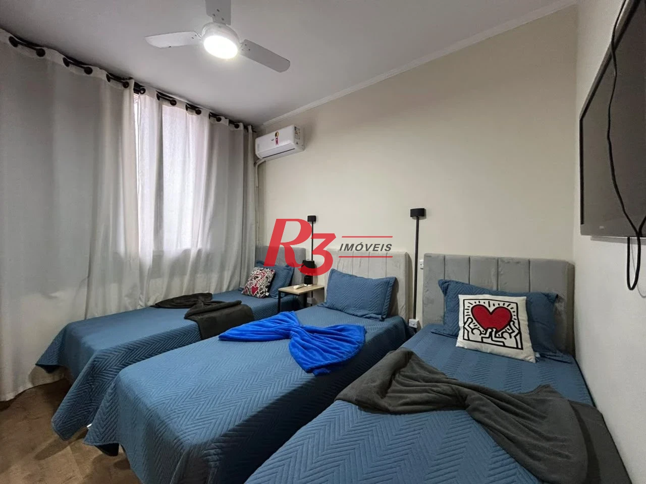 Apartamento com 2 dormitórios, 70 m² - venda por R$ 599.000,00 ou aluguel por R$ 5.000,00/mês - Gonzaga - Santos/SP