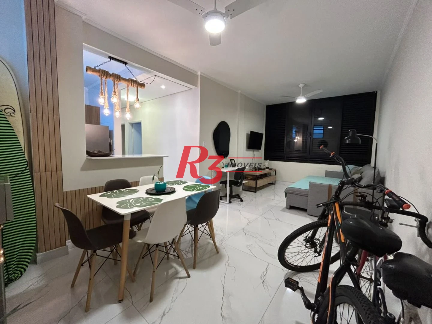 Apartamento com 2 dormitórios, 70 m² - venda por R$ 599.000,00 ou aluguel por R$ 5.000,00/mês - Gonzaga - Santos/SP