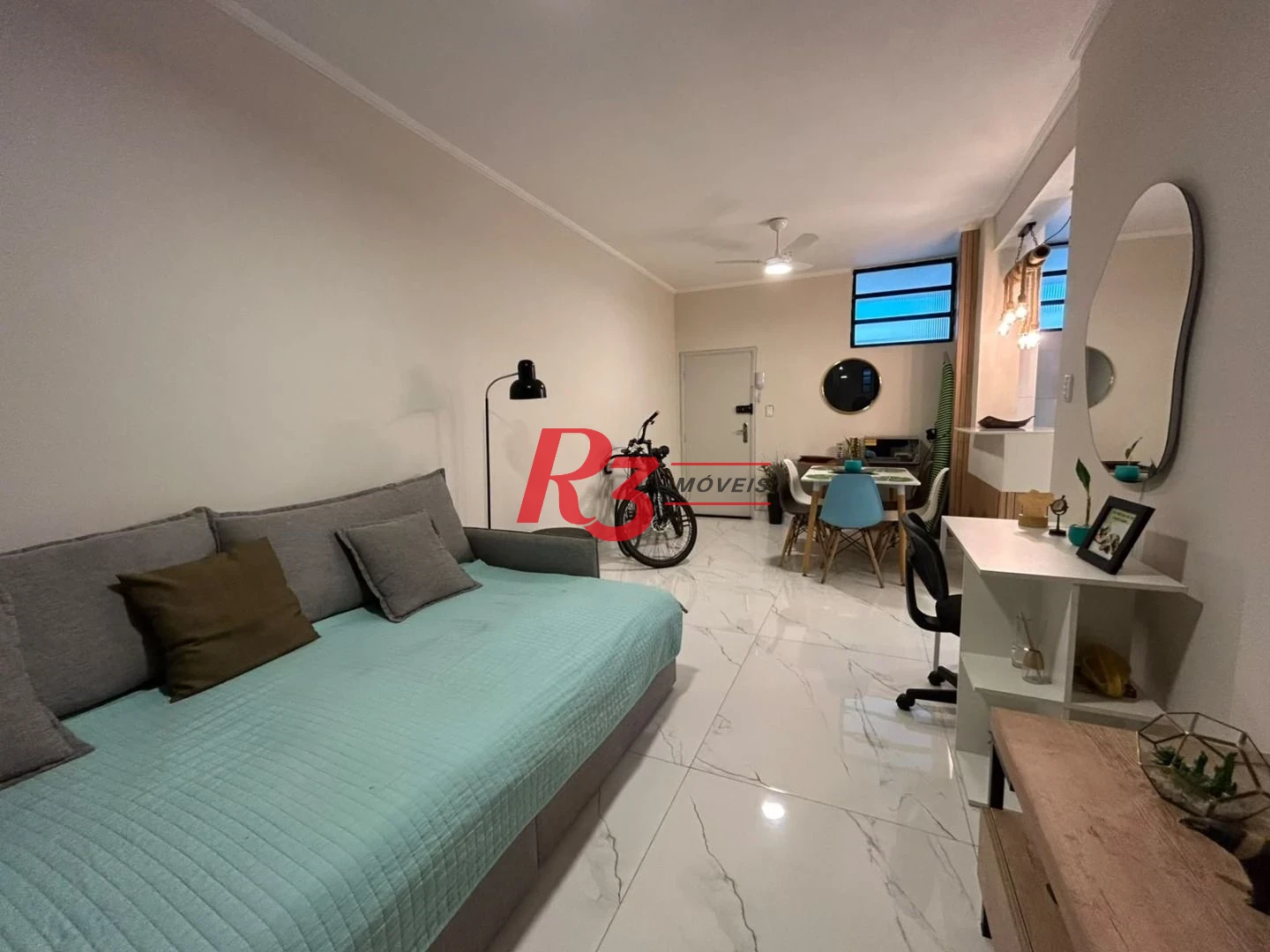 Apartamento com 2 dormitórios, 70 m² - venda por R$ 599.000,00 ou aluguel por R$ 5.000,00/mês - Gonzaga - Santos/SP