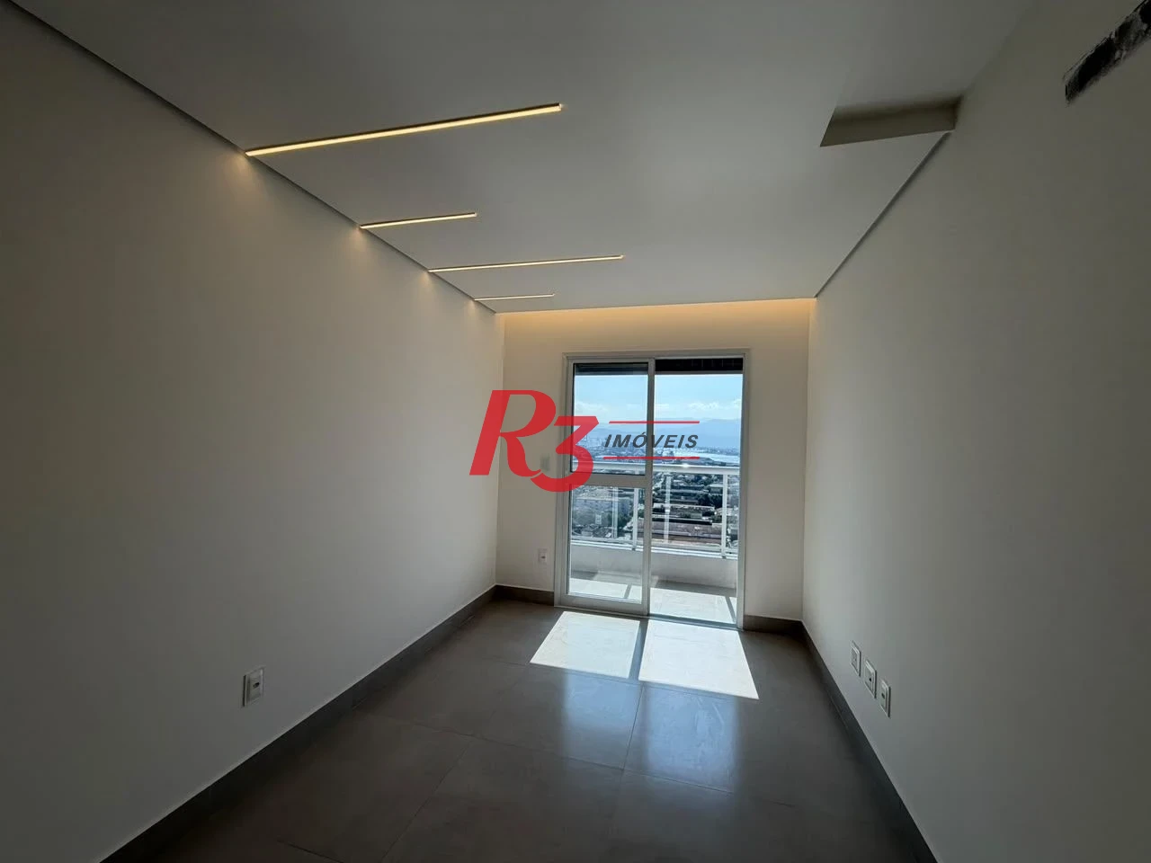 Apartamento com 2 dormitórios à venda, 57 m² por R$ 667.800,00 - Macuco - Santos/SP