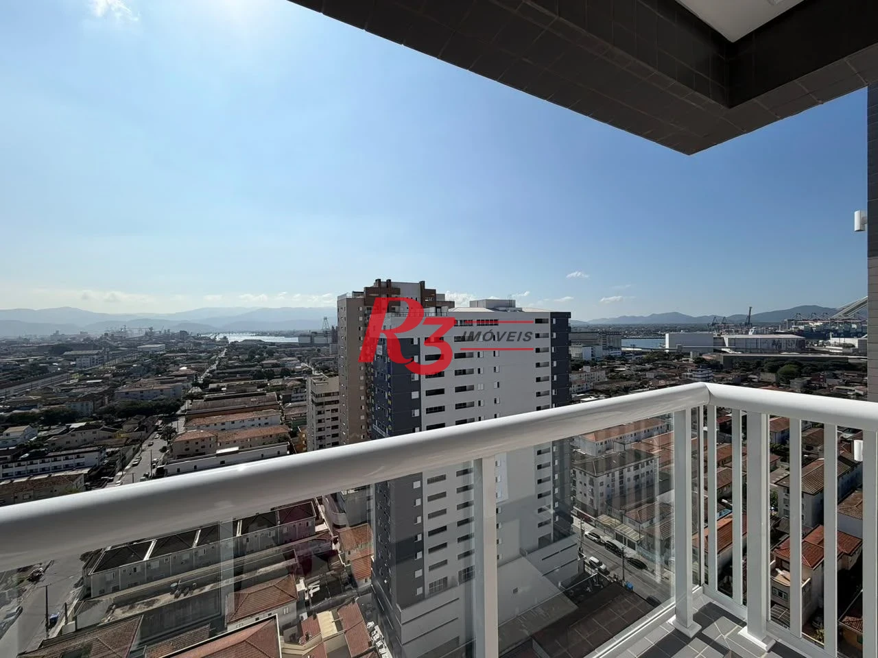 Apartamento com 2 dormitórios à venda, 57 m² por R$ 667.800,00 - Macuco - Santos/SP