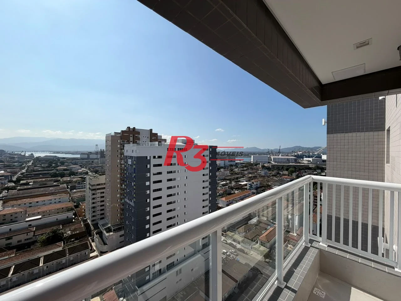 Apartamento com 2 dormitórios à venda, 57 m² por R$ 667.800,00 - Macuco - Santos/SP