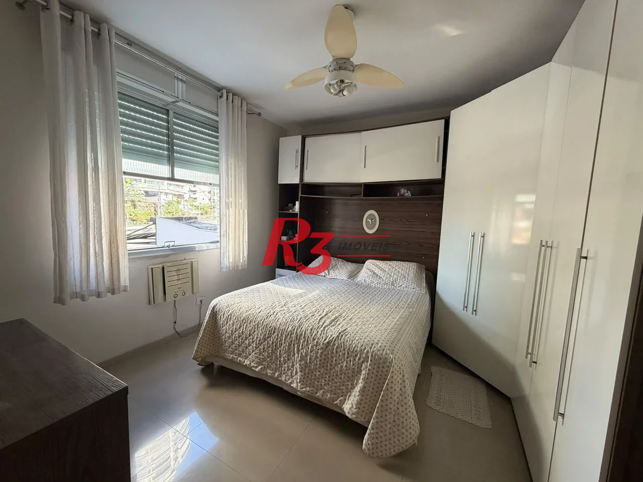 Apartamento com 3 dormitórios à venda, 121 m² por R$ 901.000,00 - Ponta da Praia - Santos/SP