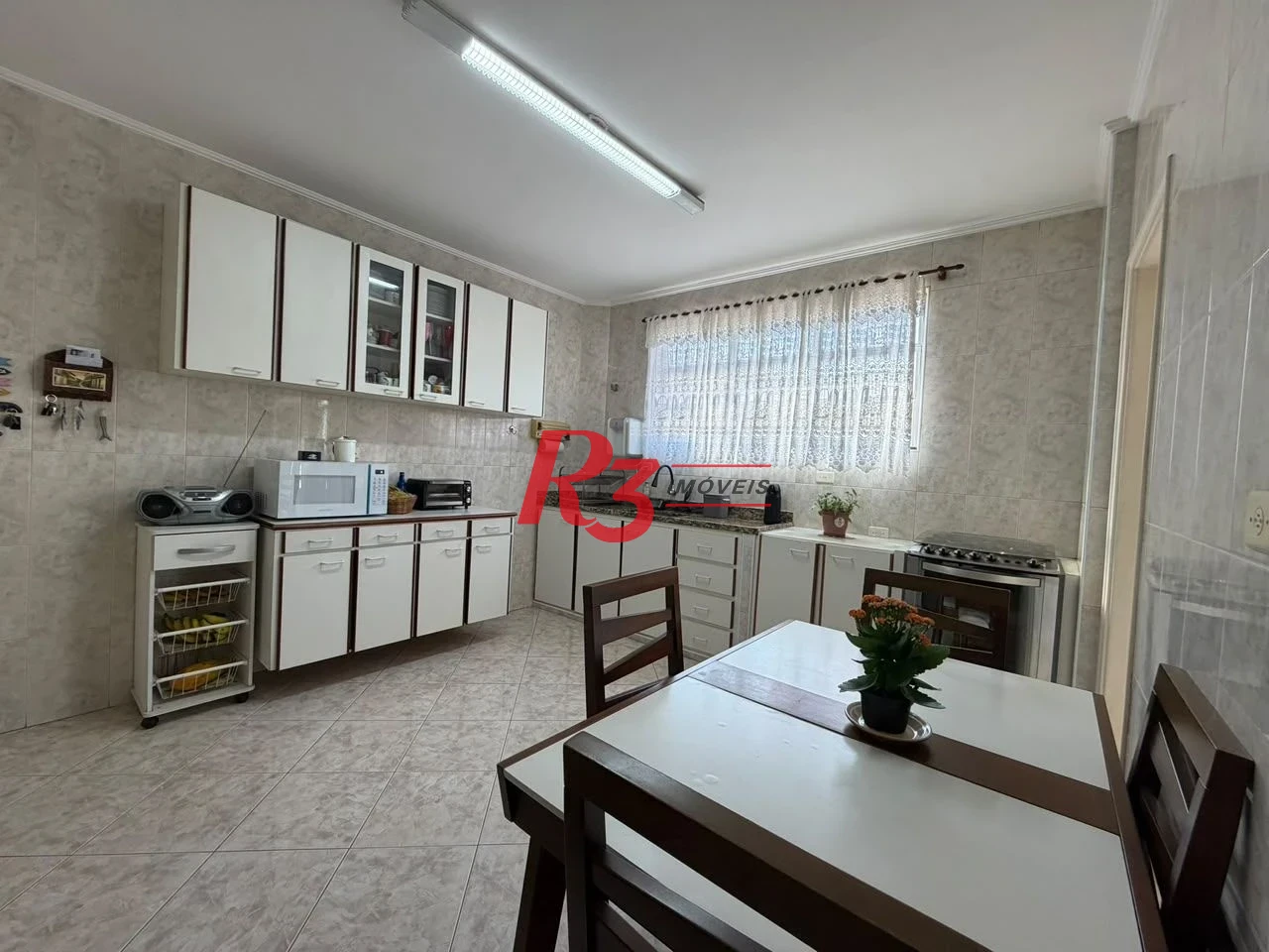 Apartamento com 3 dormitórios à venda, 121 m² por R$ 901.000,00 - Ponta da Praia - Santos/SP