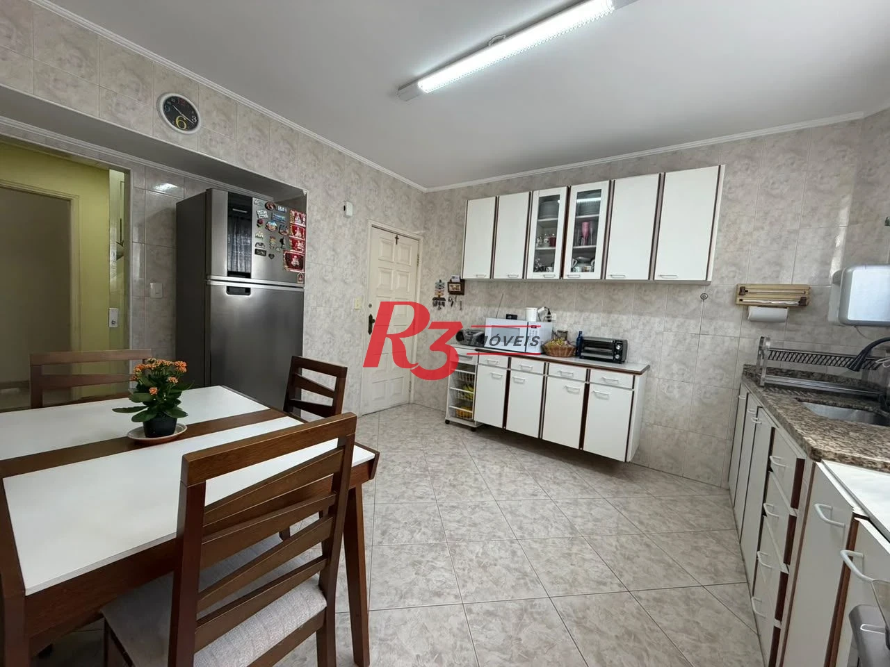 Apartamento com 3 dormitórios à venda, 121 m² por R$ 901.000,00 - Ponta da Praia - Santos/SP