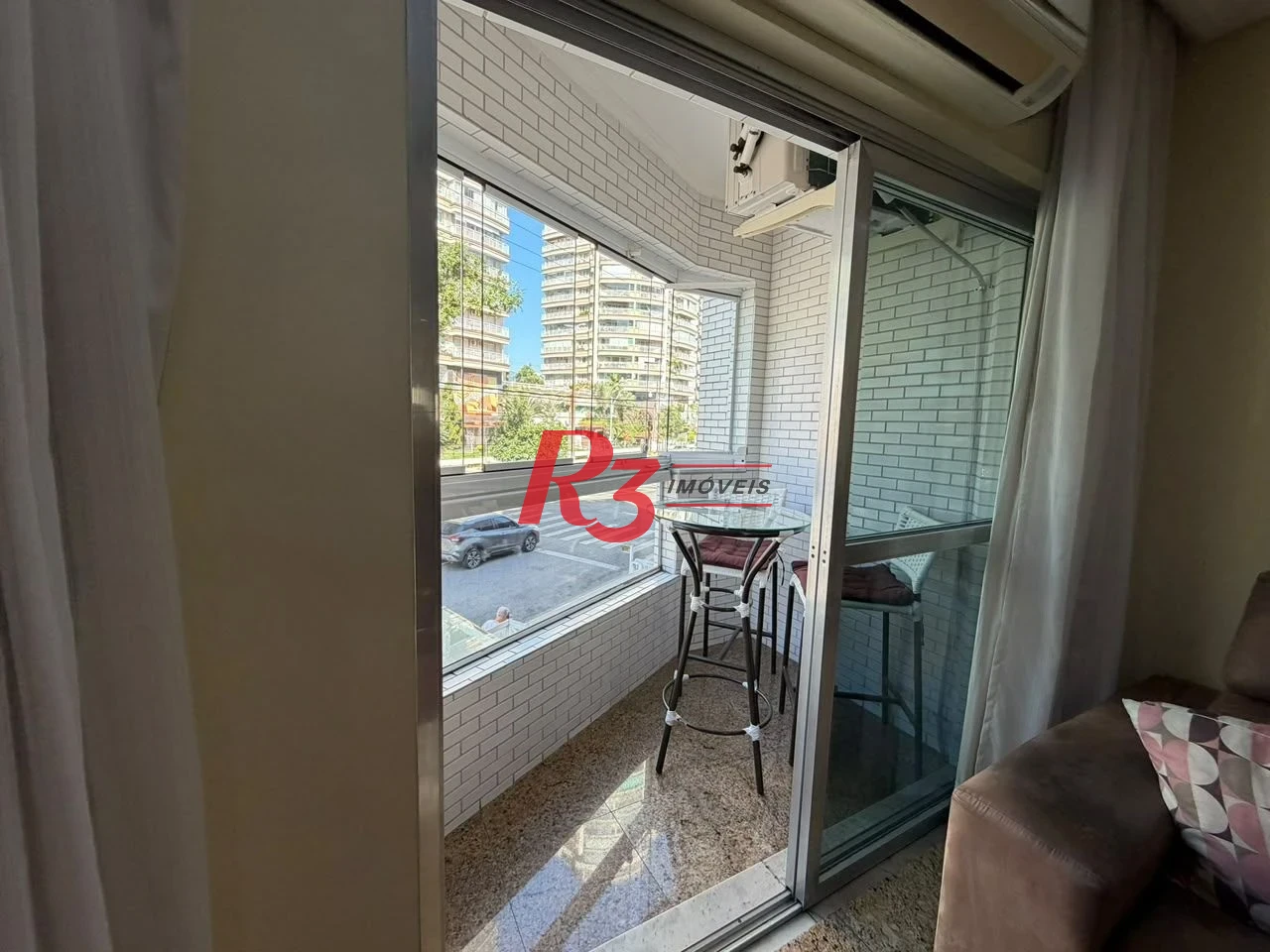 Apartamento com 3 dormitórios à venda, 121 m² por R$ 901.000,00 - Ponta da Praia - Santos/SP