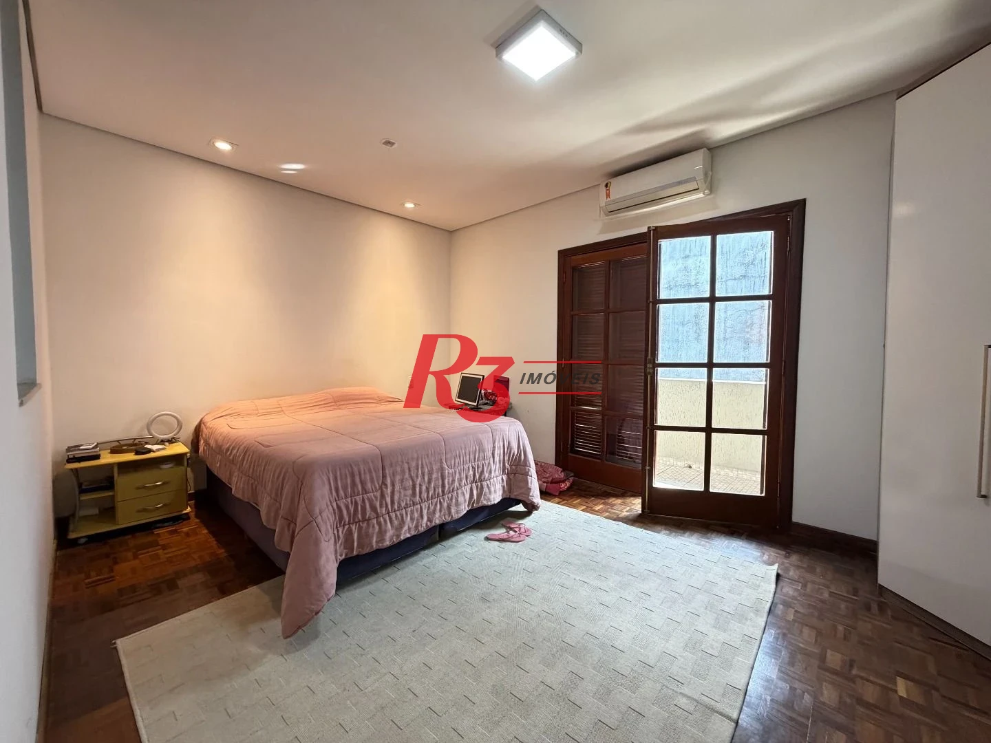 Casa com 5 dormitórios à venda, 665 m² por R$ 2.850.000,00 - Morro de Nova Cintra - Santos/SP