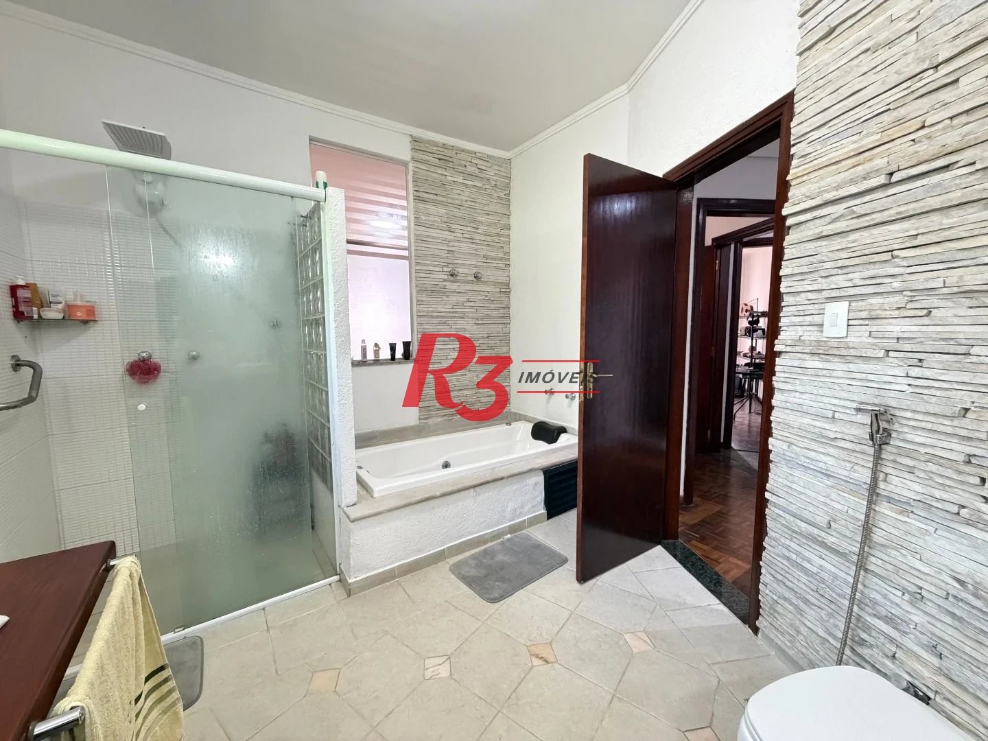 Casa com 5 dormitórios à venda, 665 m² por R$ 2.850.000,00 - Morro de Nova Cintra - Santos/SP