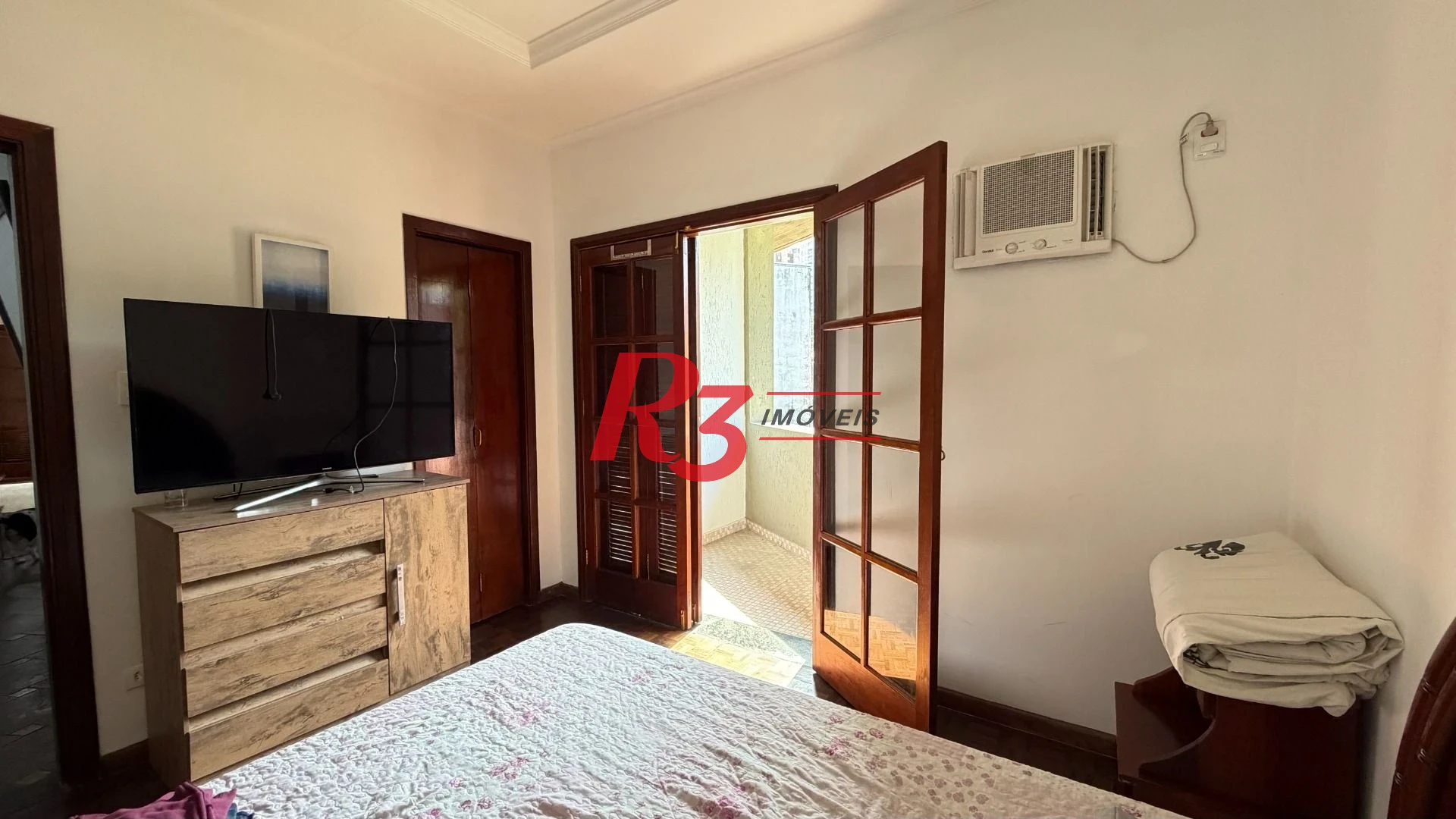 Casa com 5 dormitórios à venda, 665 m² por R$ 2.850.000,00 - Morro de Nova Cintra - Santos/SP