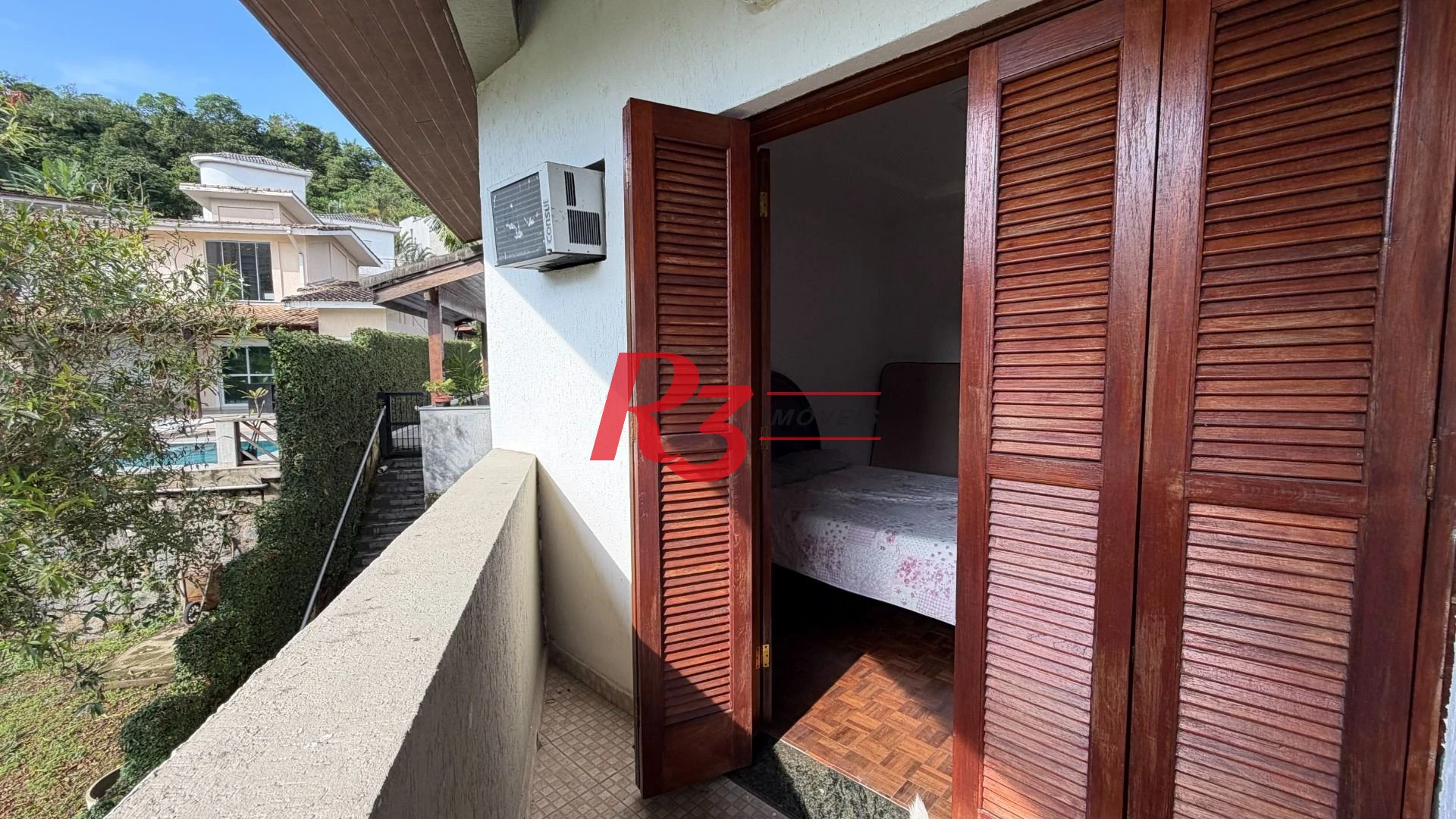 Casa com 5 dormitórios à venda, 665 m² por R$ 2.850.000,00 - Morro de Nova Cintra - Santos/SP