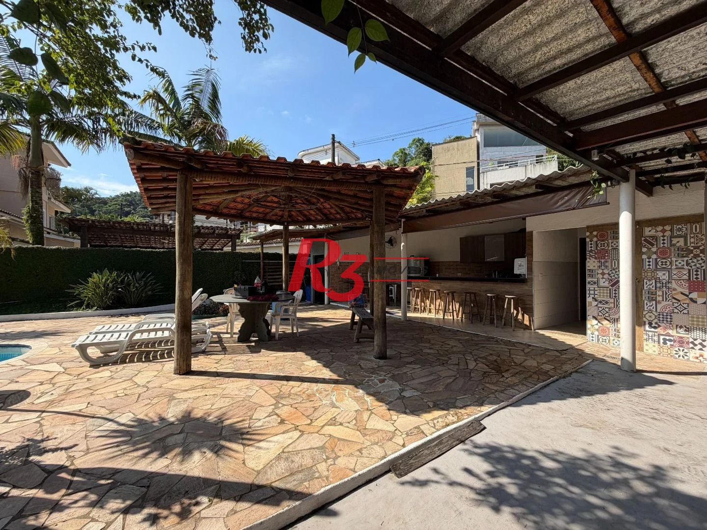 Casa com 5 dormitórios à venda, 665 m² por R$ 2.850.000,00 - Morro de Nova Cintra - Santos/SP