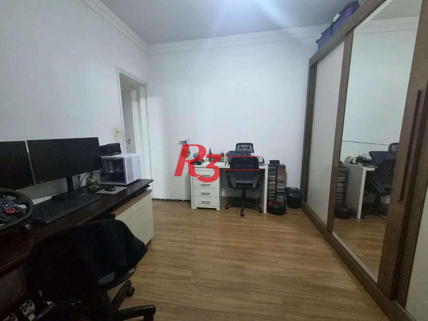 Apartamento com 2 dormitórios à venda, 74 m² por R$ 425.000,00 - Vila Mathias - Santos/SP