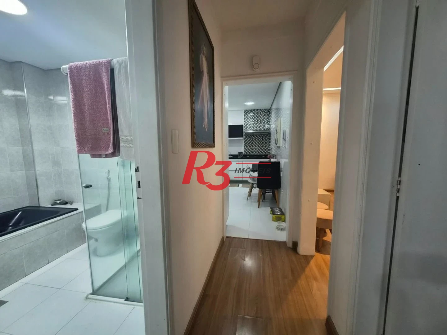 Apartamento com 2 dormitórios à venda, 74 m² por R$ 425.000,00 - Vila Mathias - Santos/SP