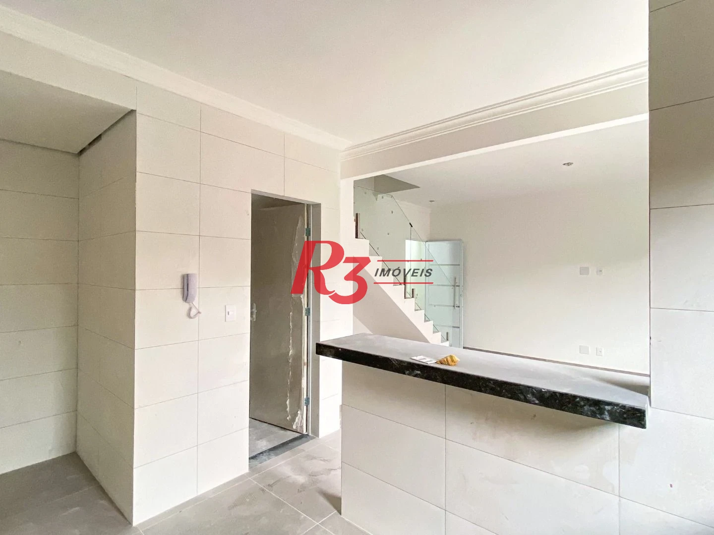 Village com 2 dormitórios à venda, 83 m² por R$ 399.000,00 - Morro de Nova Cintra - Santos/SP