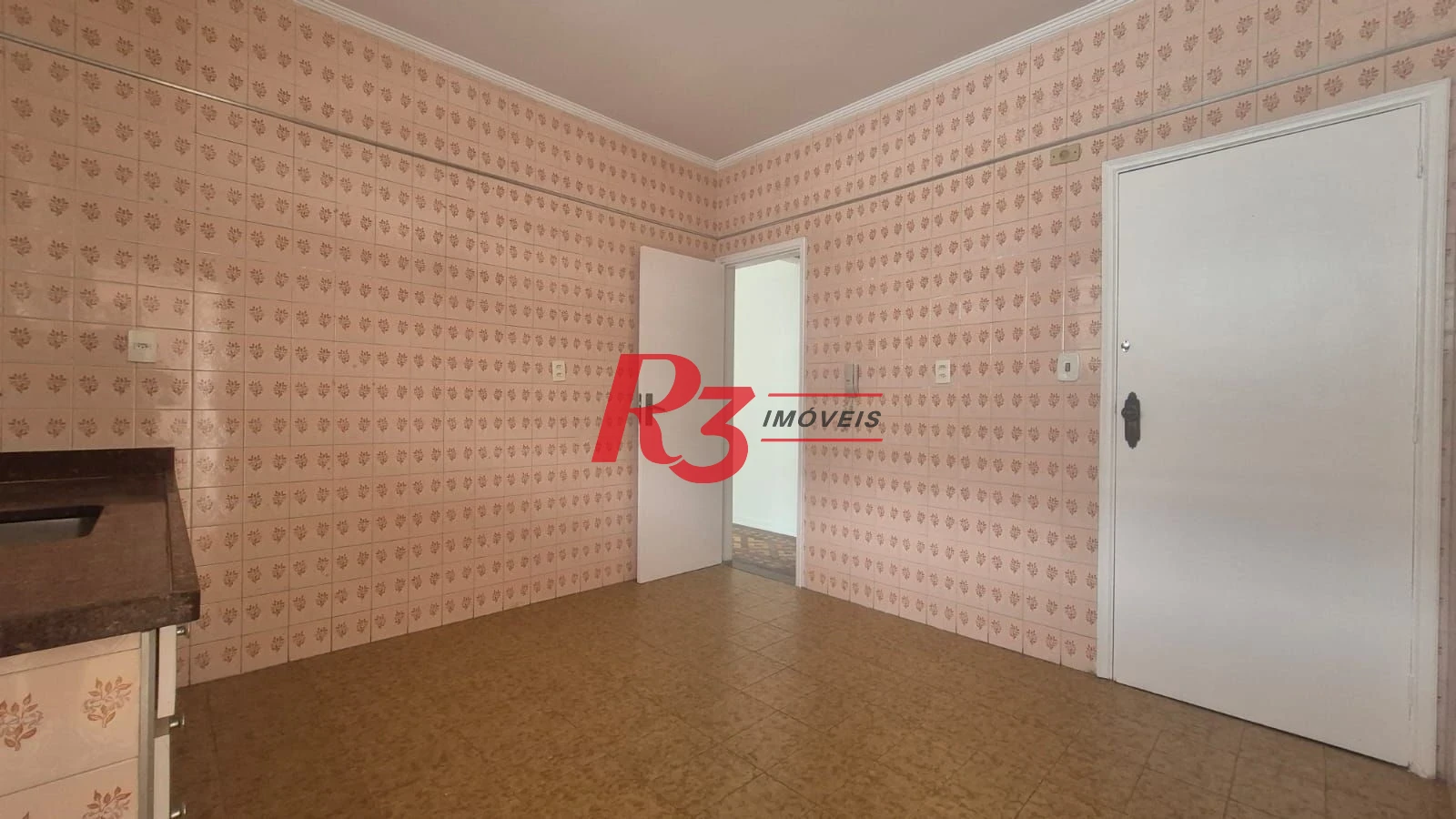 Apartamento com 2 dormitórios para alugar, 122 m² por R$ 4.183,01/mês - Boqueirão - Santos/SP