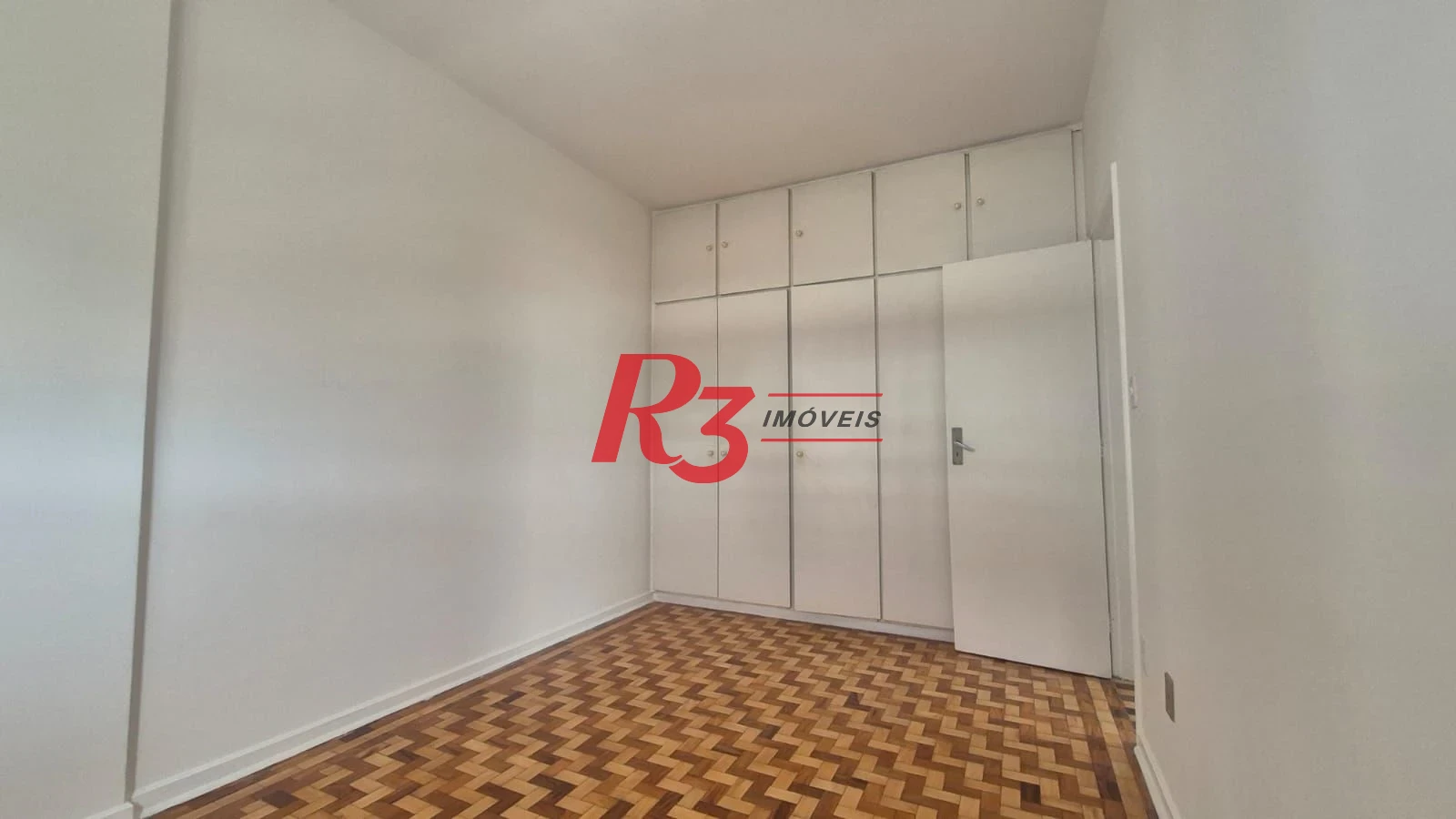 Apartamento com 2 dormitórios para alugar, 122 m² por R$ 4.183,01/mês - Boqueirão - Santos/SP