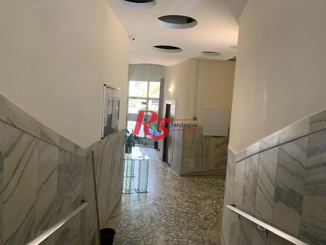 Apartamento com 3 dormitórios à venda, 148 m² por R$ 925.000,00 - Gonzaga - Santos/SP