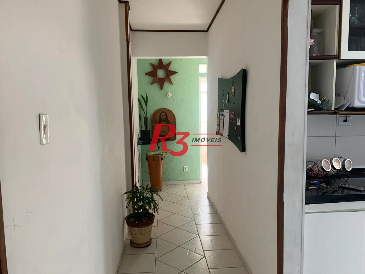 Apartamento com 3 dormitórios à venda, 148 m² por R$ 925.000,00 - Gonzaga - Santos/SP