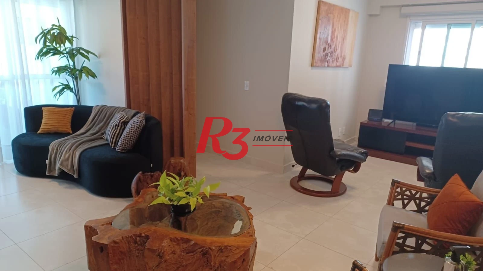 Apartamento com 2 suítes à venda, 91 m² por R$ 1.250.000 - Vila Alzira - Guarujá/SP