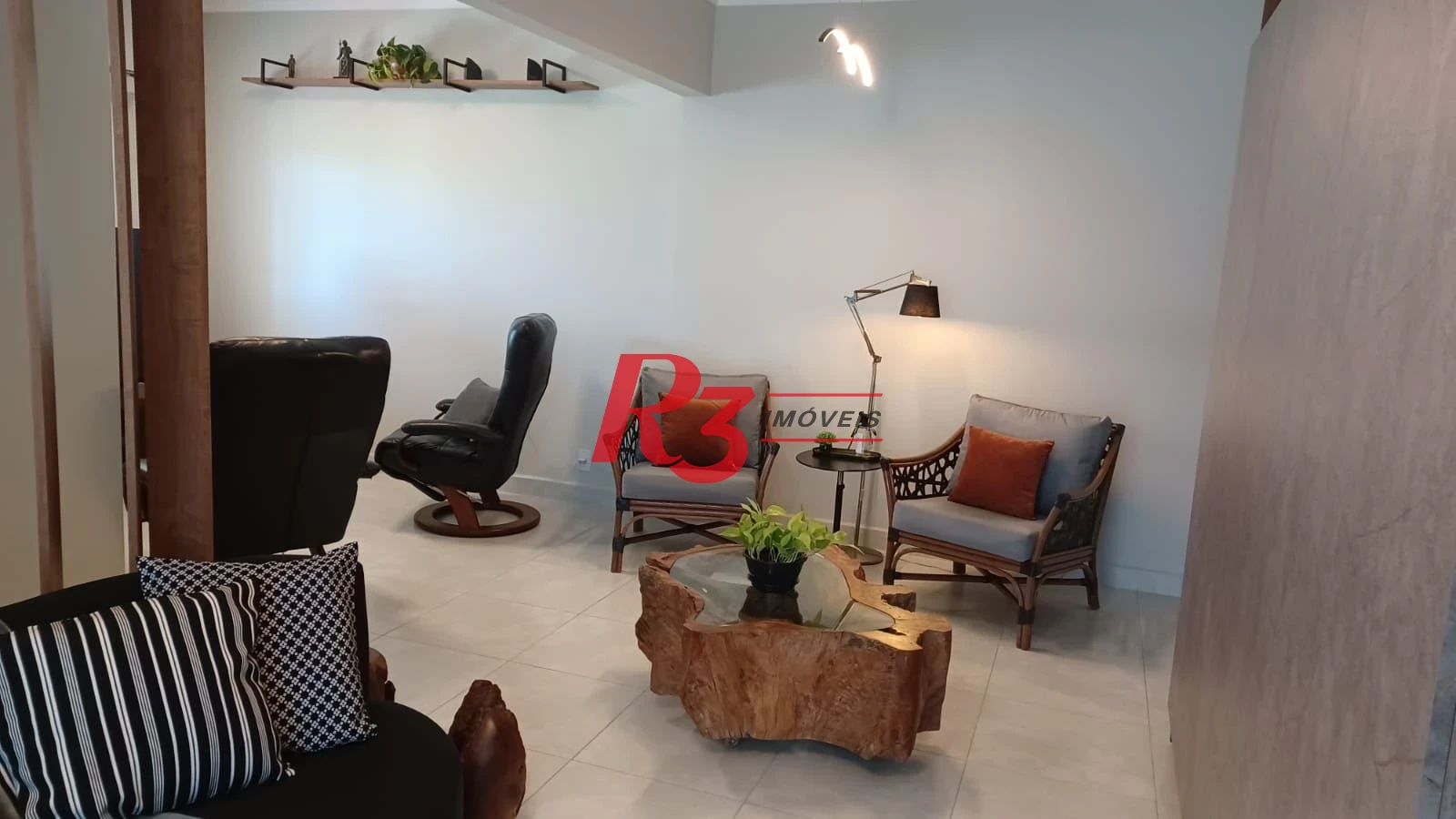 Apartamento com 2 suítes à venda, 91 m² por R$ 1.250.000 - Vila Alzira - Guarujá/SP