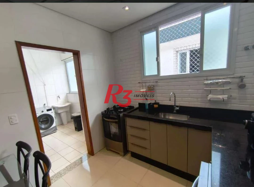 Casa com 3 dormitórios à venda, 155 m² por R$ 990.000,00 - Estuário - Santos/SP