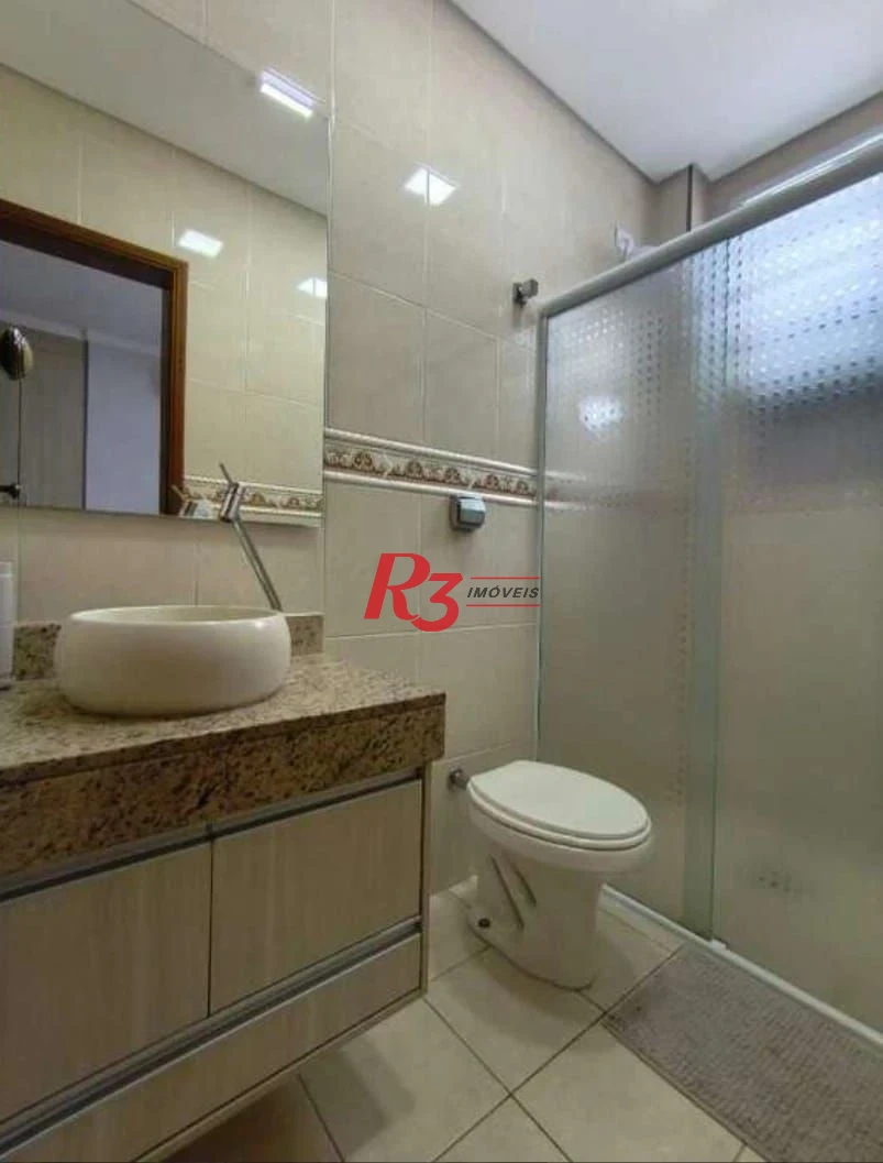 Casa com 3 dormitórios à venda, 155 m² por R$ 990.000,00 - Estuário - Santos/SP