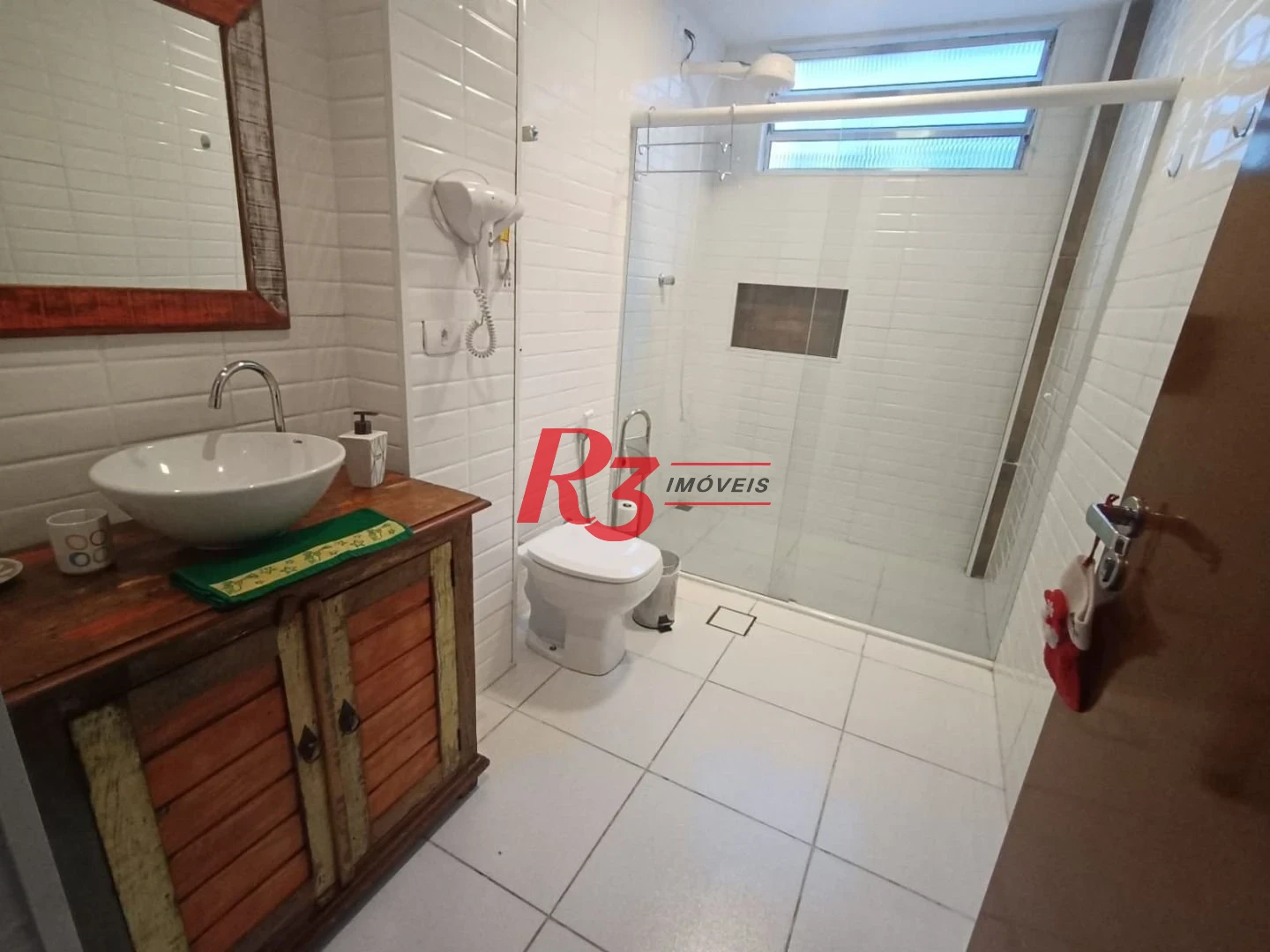 Apartamento com 1 dormitório à venda, 65 m² por R$ 555.000,00 - Boqueirão - Santos/SP
