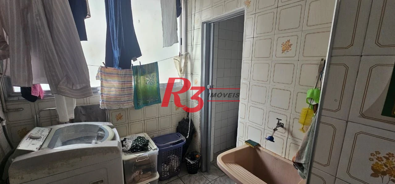 Apartamento com 2 dormitórios à venda, 83 m² por R$ 749.000,00 - Gonzaga - Santos/SP