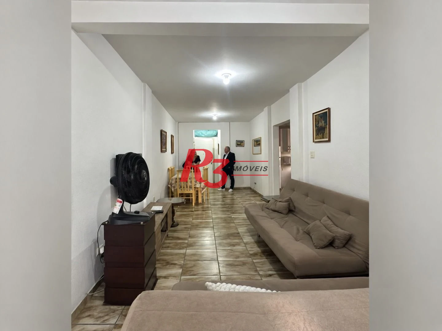 Apartamento com 2 dormitórios à venda, 63 m² por R$ 600.000,00 - Gonzaga - Santos/SP