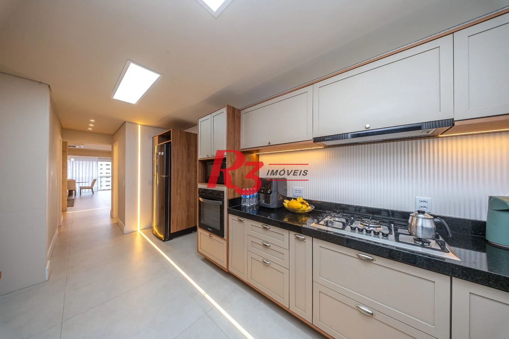 Apartamento com 3 suítes à venda, 181 m² por R$ 2.980.000 - Gonzaga - Santos/SP