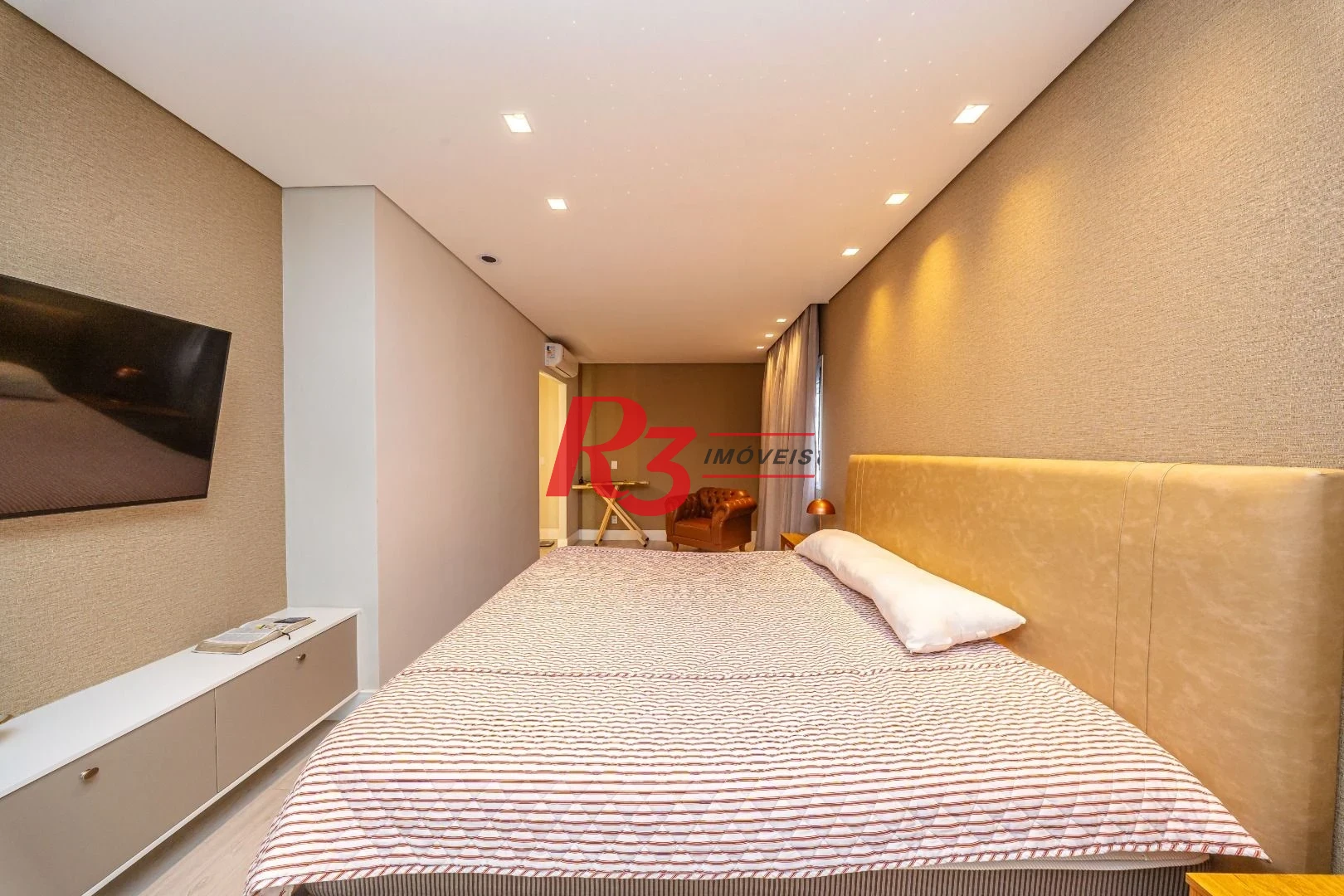 Apartamento com 3 suítes à venda, 181 m² por R$ 2.980.000 - Gonzaga - Santos/SP