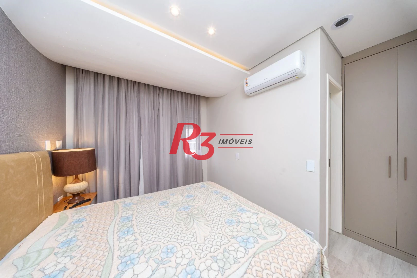 Apartamento com 3 suítes à venda, 181 m² por R$ 2.980.000 - Gonzaga - Santos/SP