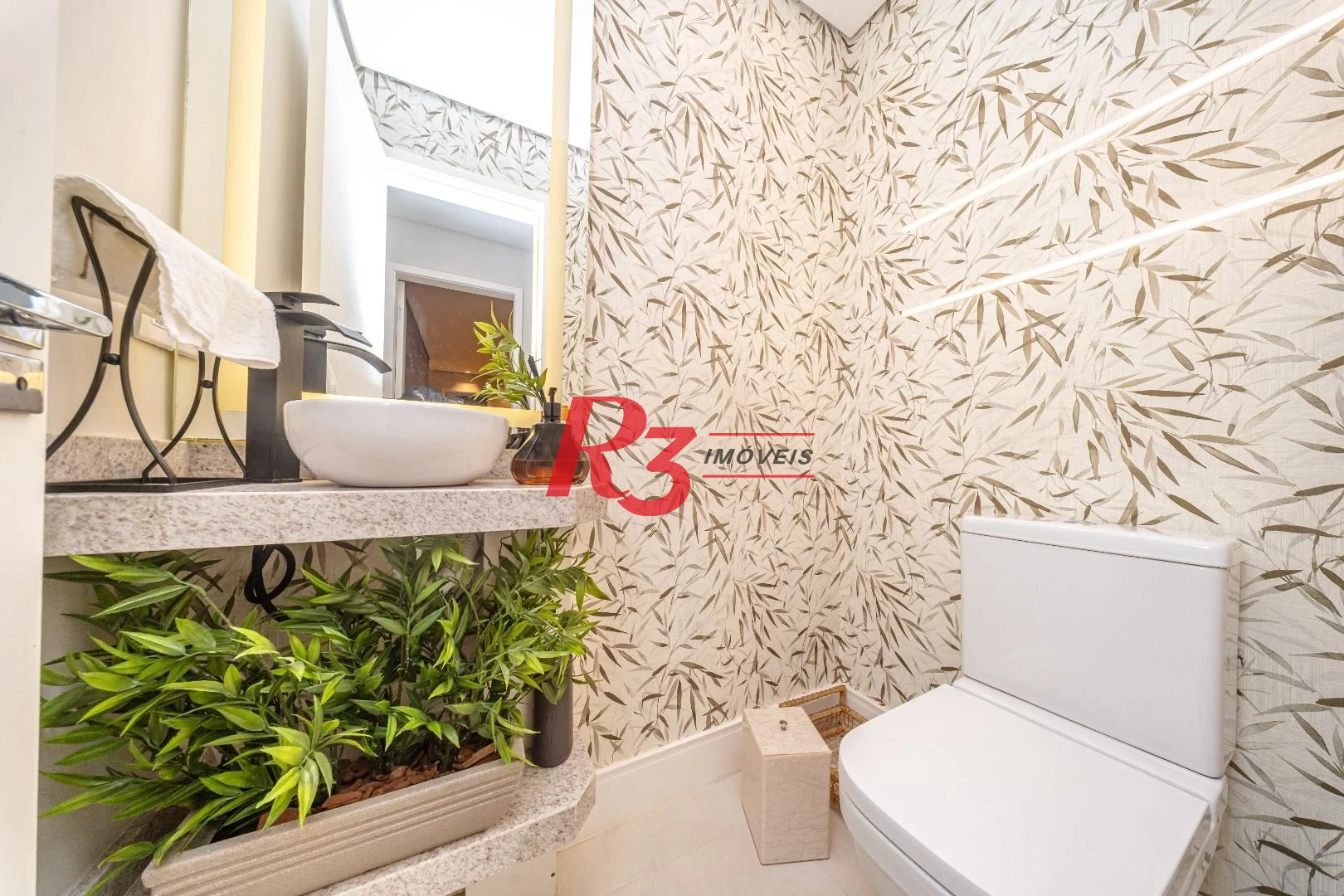 Apartamento com 3 suítes à venda, 181 m² por R$ 2.980.000 - Gonzaga - Santos/SP