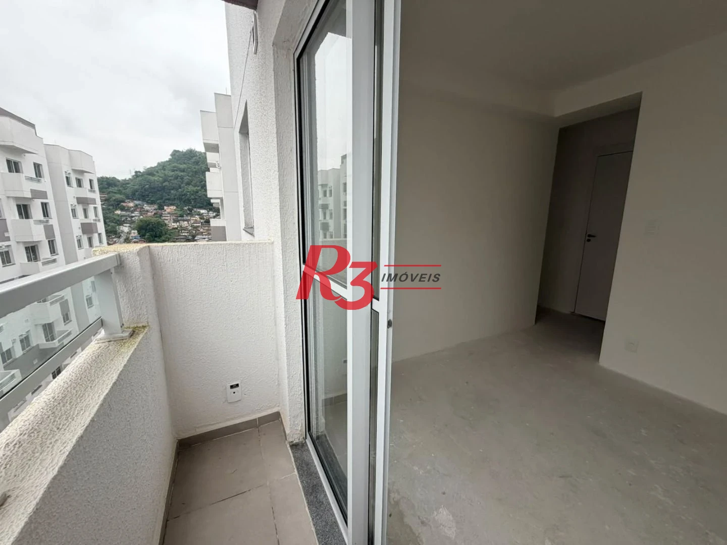 Apartamento com 2 dormitórios à venda, 42 m² por R$ 370.000,00 - Jabaquara - Santos/SP