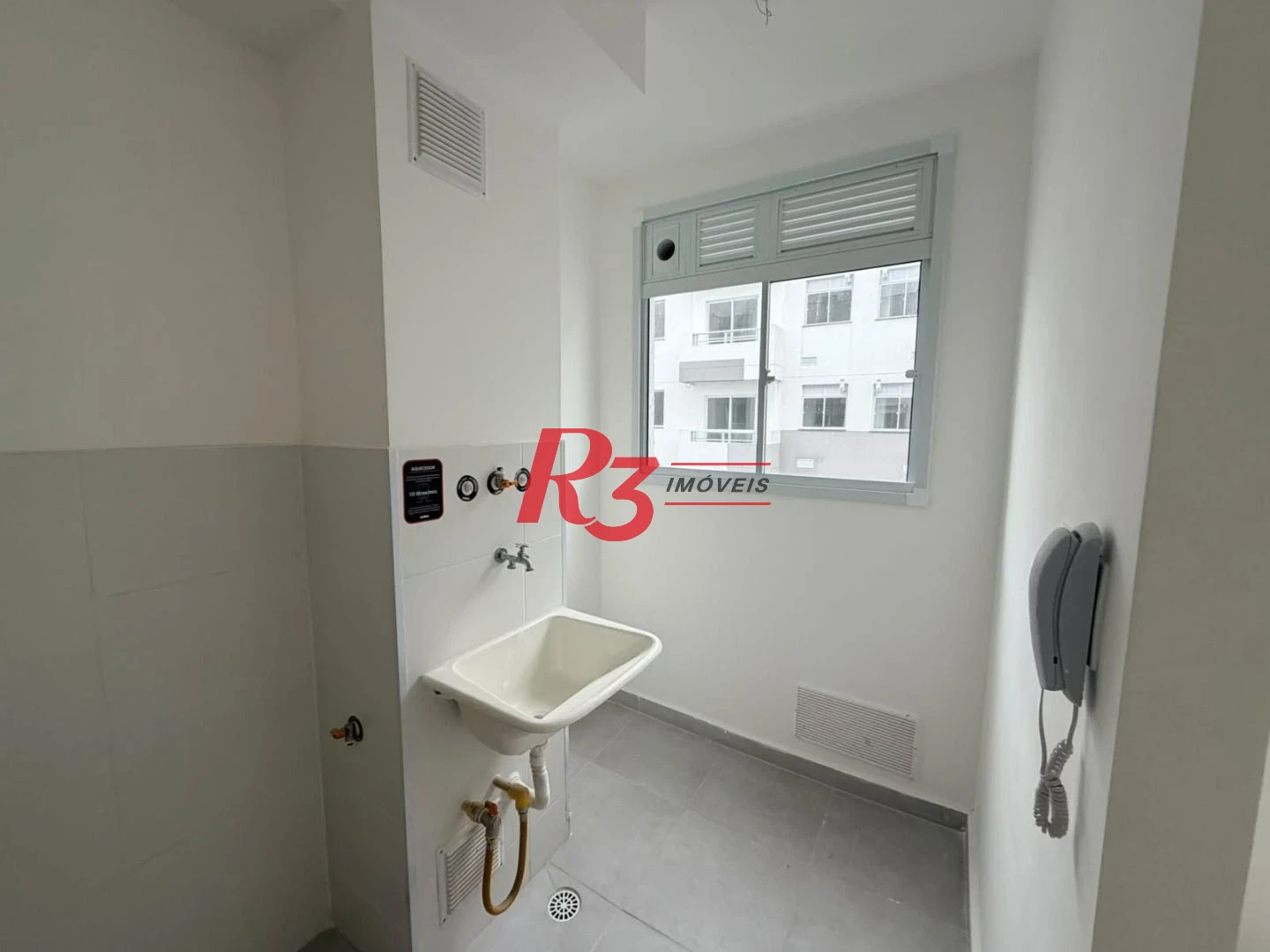 Apartamento com 2 dormitórios à venda, 42 m² por R$ 370.000,00 - Jabaquara - Santos/SP