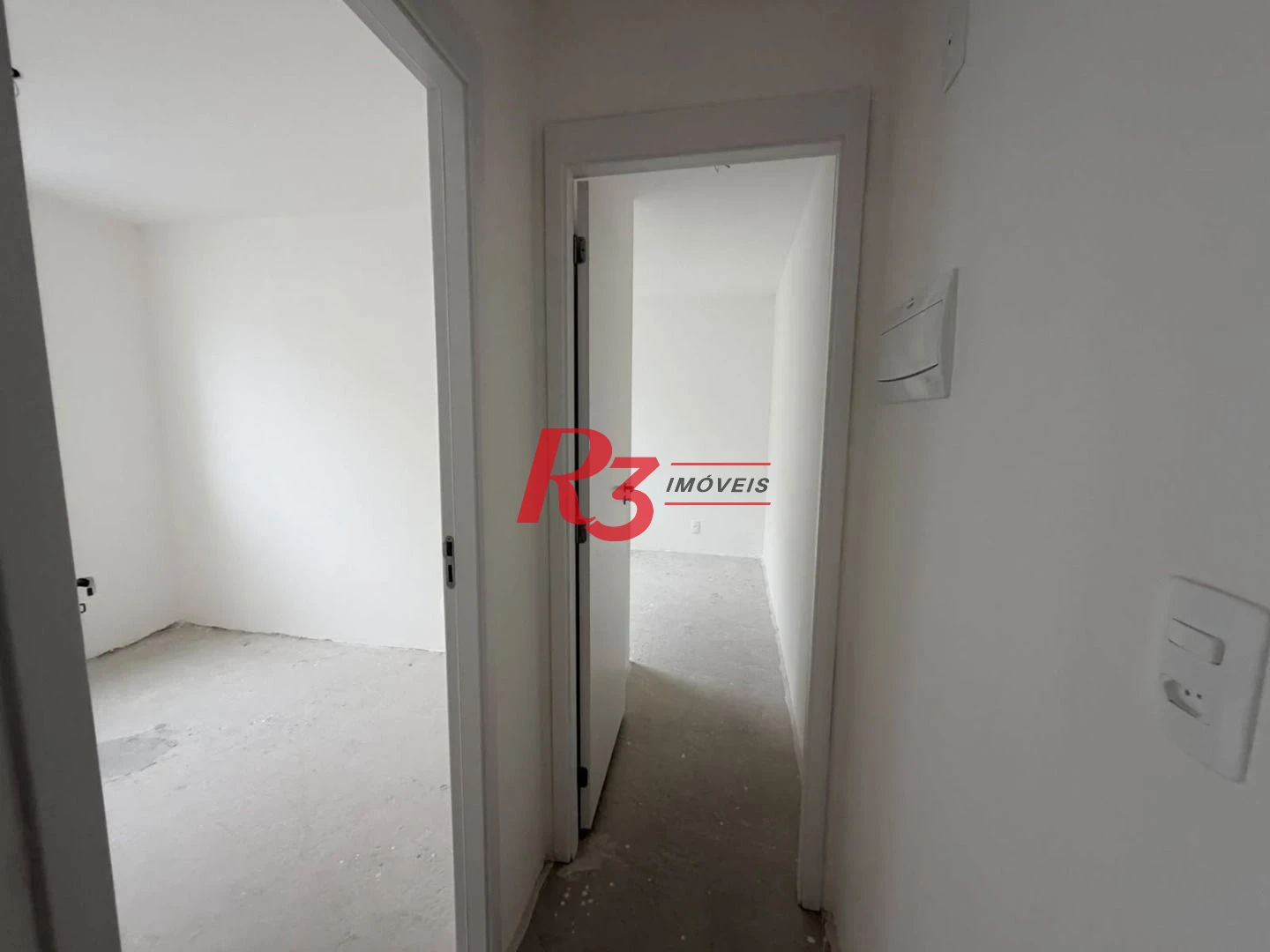 Apartamento com 2 dormitórios à venda, 42 m² por R$ 370.000,00 - Jabaquara - Santos/SP