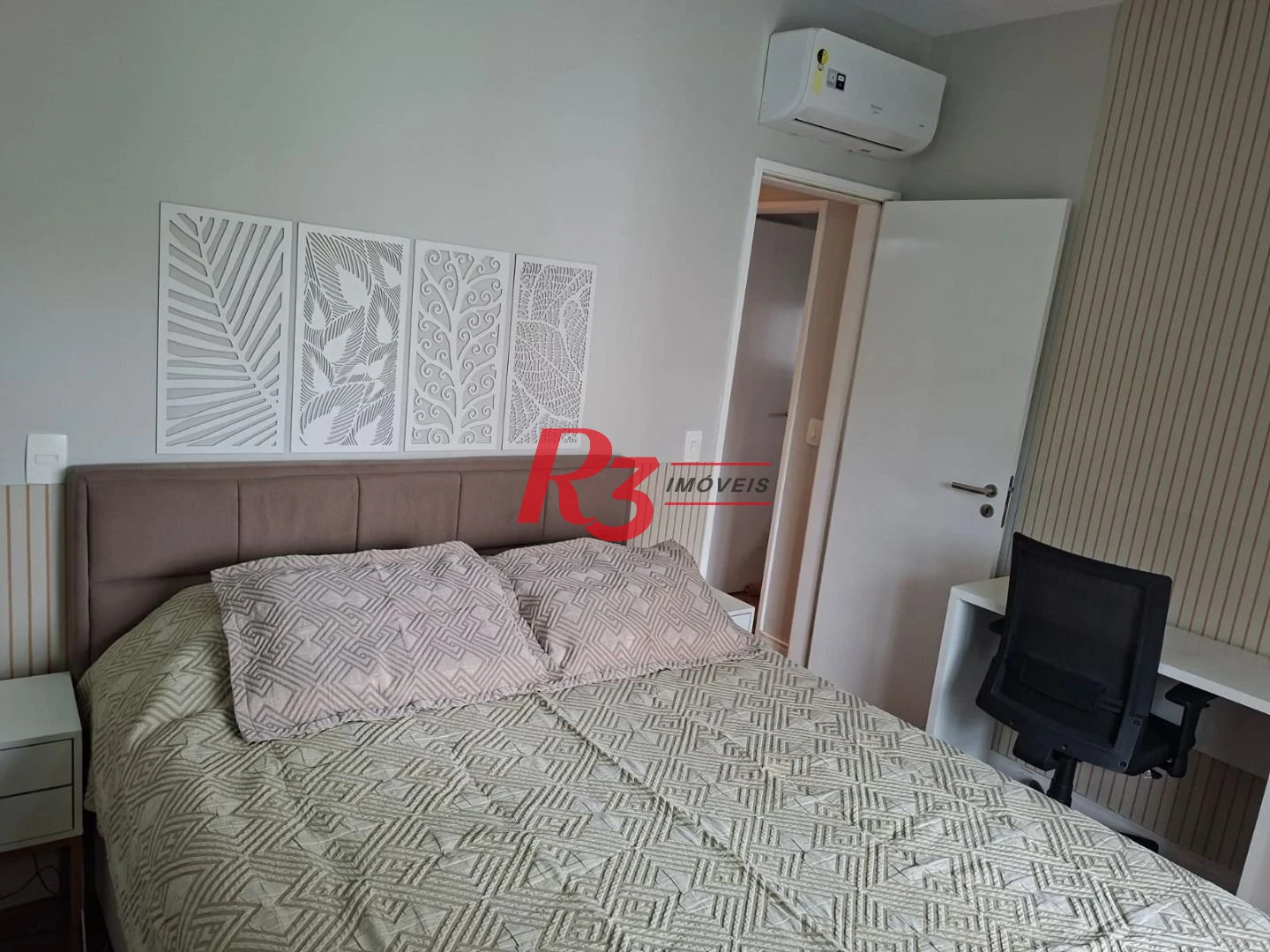 Apartamento com 3 dormitórios à venda, 87 m² por R$ 1.179.900,00 - José Menino - Santos/SP