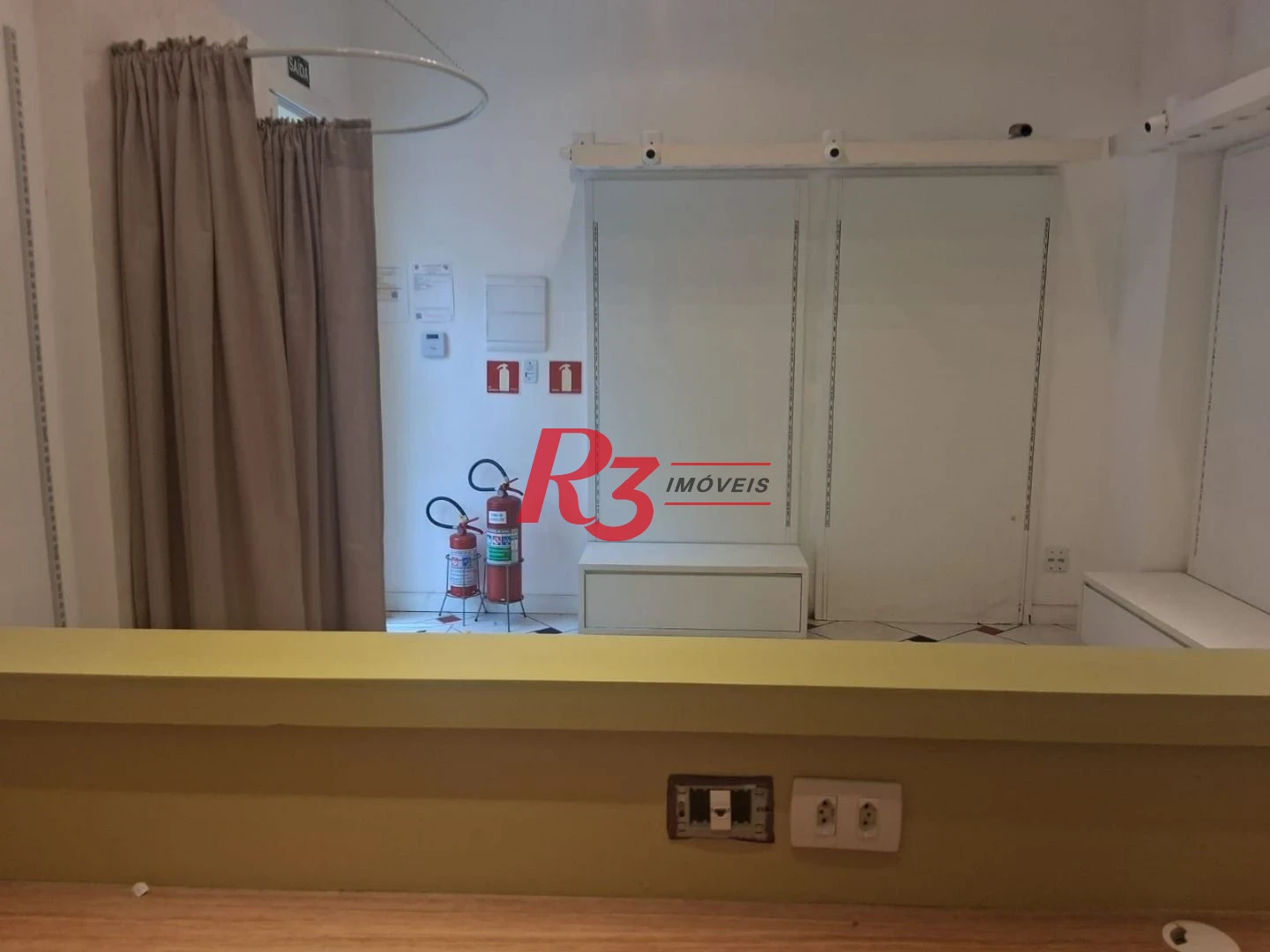 Loja para alugar, 25 m² por R$ 6.500,00/mês - Gonzaga - Santos/SP
