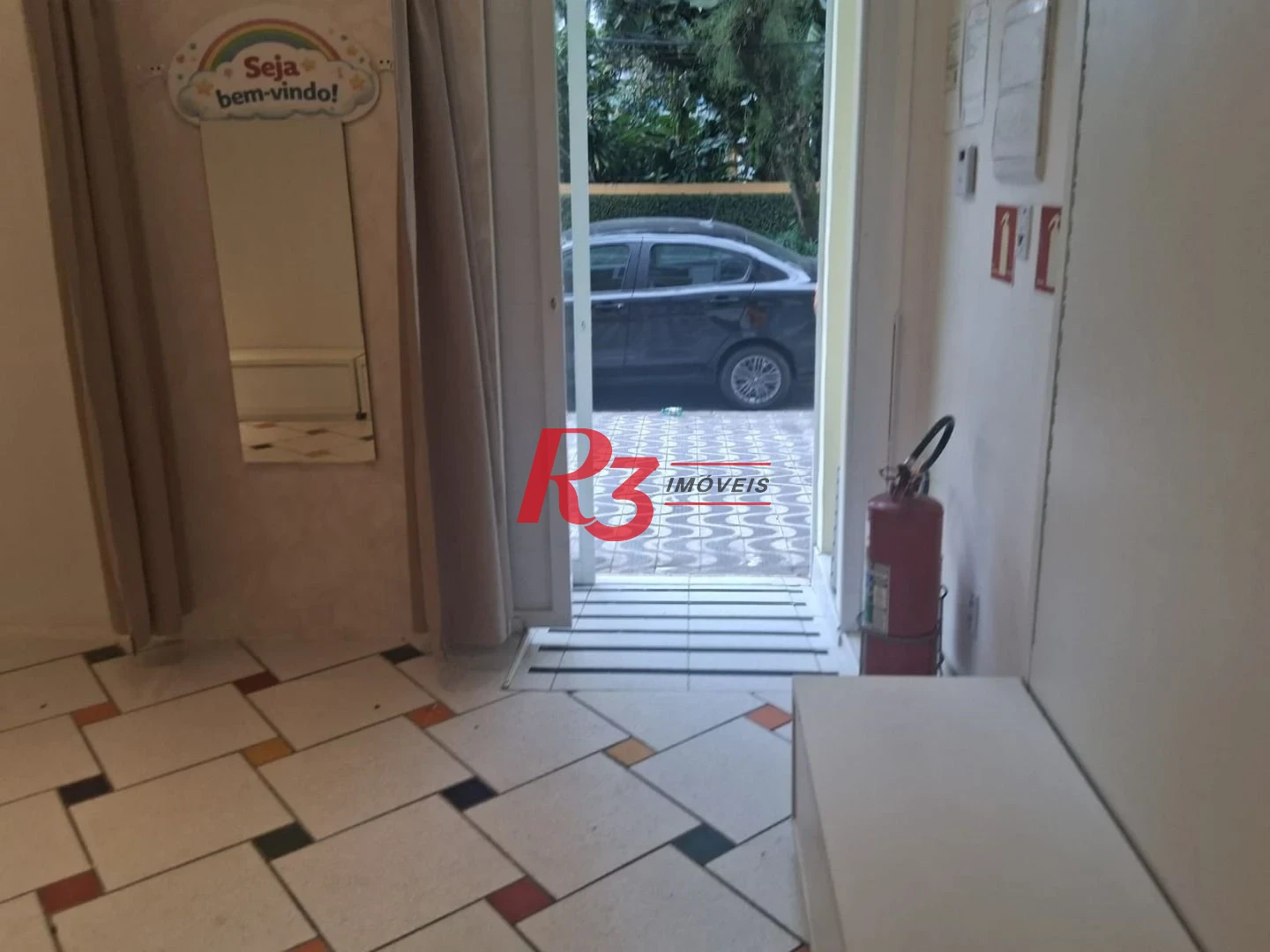 Loja para alugar, 25 m² por R$ 6.500,00/mês - Gonzaga - Santos/SP