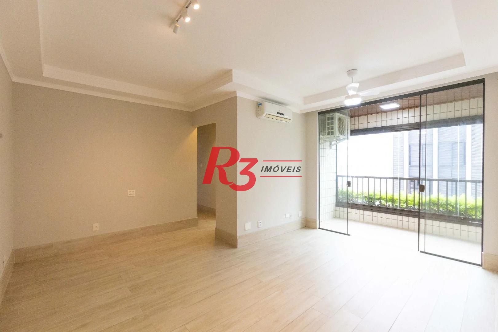 Apartamento à venda, 87 m² por R$ 1.050.000,00 - Gonzaga - Santos/SP