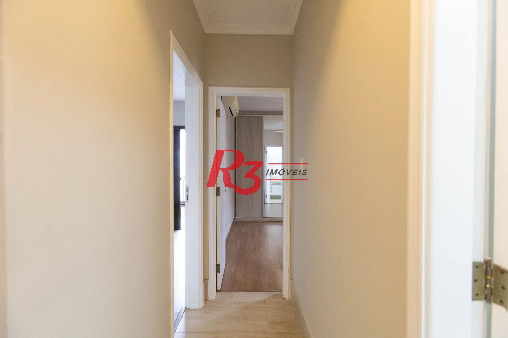 Apartamento à venda, 87 m² por R$ 1.050.000,00 - Gonzaga - Santos/SP