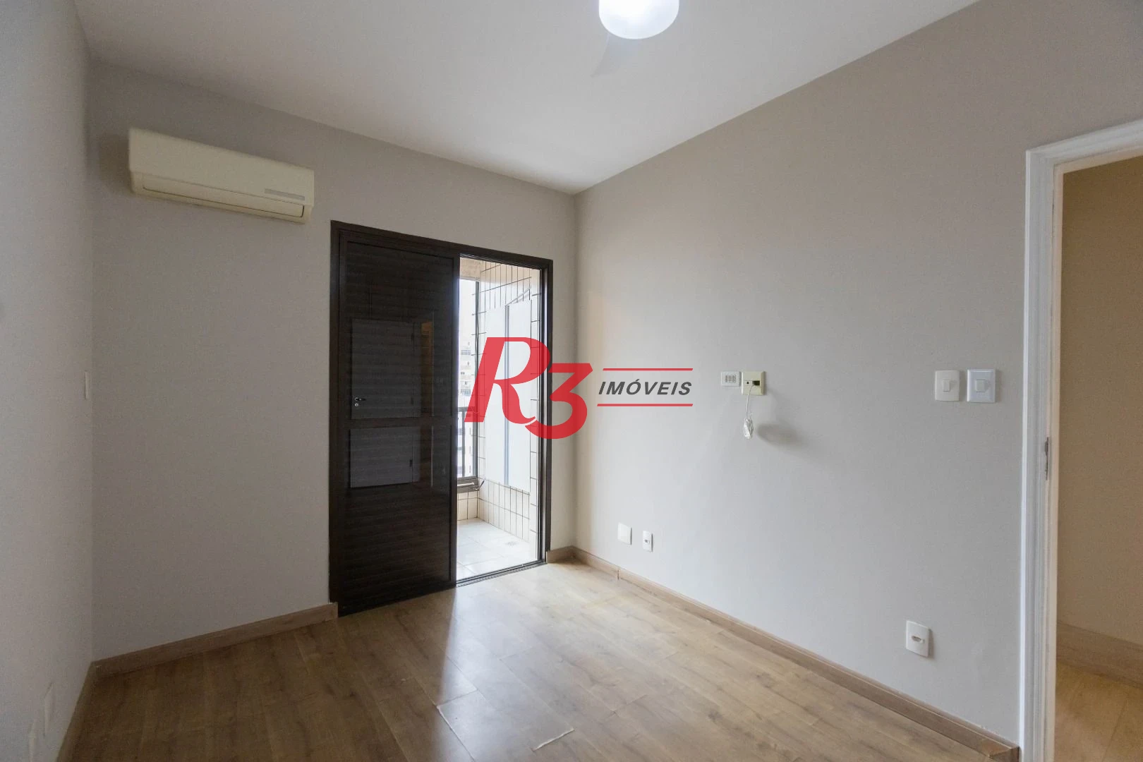 Apartamento à venda, 87 m² por R$ 1.050.000,00 - Gonzaga - Santos/SP