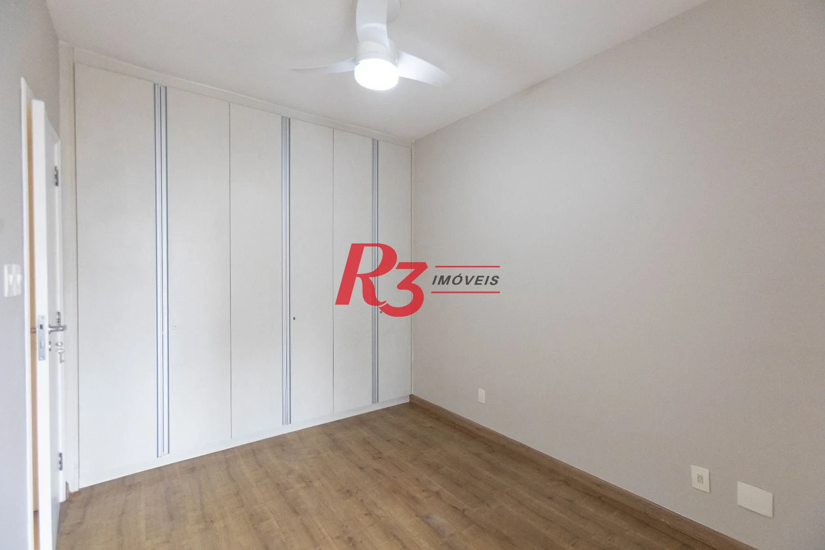 Apartamento à venda, 87 m² por R$ 1.050.000,00 - Gonzaga - Santos/SP