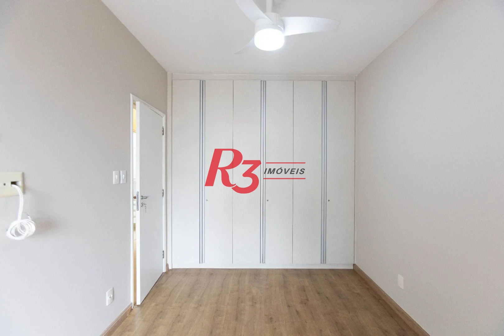 Apartamento à venda, 87 m² por R$ 1.050.000,00 - Gonzaga - Santos/SP